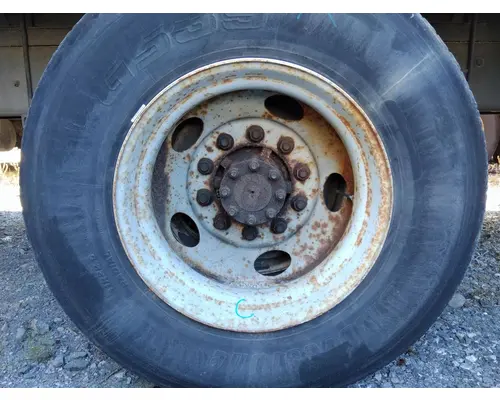 HUB PILOTED - STEEL 22.5 X 8.25 WHEEL