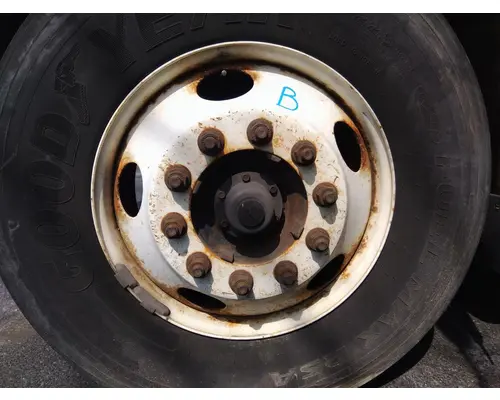 HUB PILOTED - STEEL 22.5 X 8.25 WHEEL