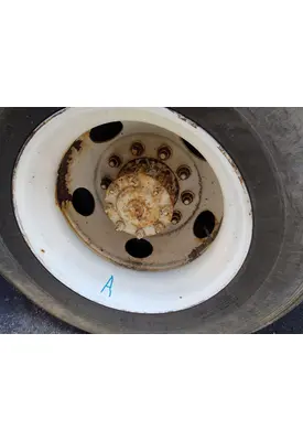 HUB PILOTED - STEEL 22.5 X 8.25 WHEEL