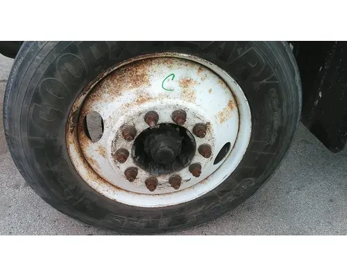 HUB PILOTED - STEEL 22.5 X 8.25 WHEEL