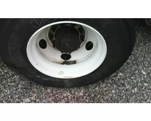 HUB PILOTED - STEEL 22.5 X 8.25 WHEEL