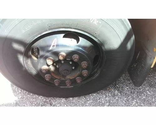 HUB PILOTED - STEEL 22.5 X 8.25 WHEEL