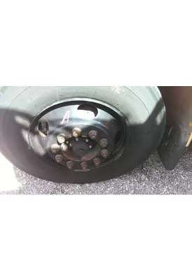 HUB PILOTED - STEEL 22.5 X 8.25 WHEEL