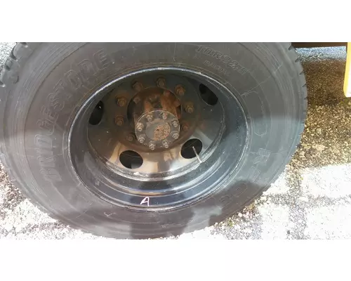HUB PILOTED - STEEL 22.5 X 8.25 WHEEL