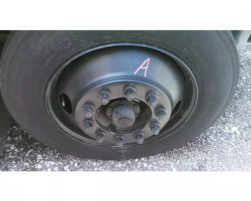 HUB PILOTED - STEEL 22.5 X 8.25 WHEEL