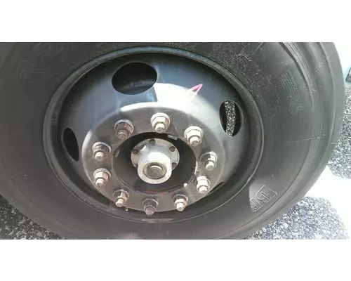 HUB PILOTED - STEEL 22.5 X 8.25 WHEEL