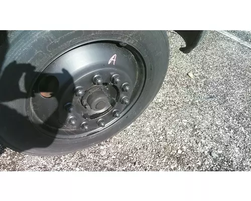 HUB PILOTED - STEEL 22.5 X 8.25 WHEEL
