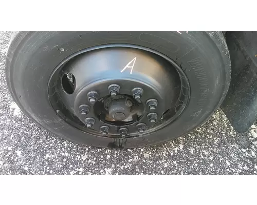 HUB PILOTED - STEEL 22.5 X 8.25 WHEEL