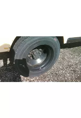 HUB PILOTED - STEEL 22.5 X 8.25 WHEEL
