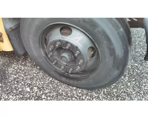 HUB PILOTED - STEEL 22.5 X 8.25 WHEEL