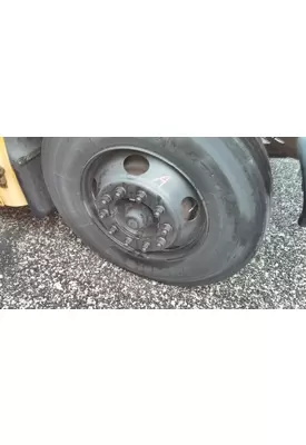 HUB PILOTED - STEEL 22.5 X 8.25 WHEEL