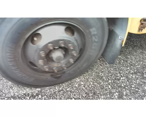 HUB PILOTED - STEEL 22.5 X 8.25 WHEEL
