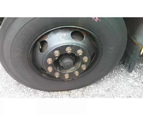 HUB PILOTED - STEEL 22.5 X 8.25 WHEEL