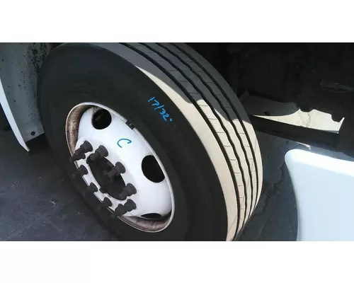 HUB PILOTED - STEEL 22.5 X 8.25 WHEEL