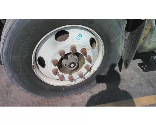 HUB PILOTED - STEEL 22.5 X 8.25 WHEEL