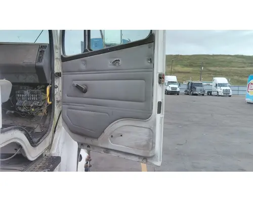 HUB PILOTED - STEEL 22.5 X 8.25 WHEEL