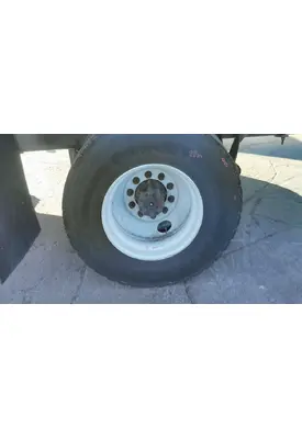 HUB PILOTED - STEEL 22.5 X 8.25 WHEEL