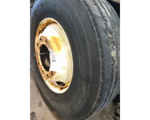HUB PILOTED - STEEL 22.5 X 8.25 WHEEL