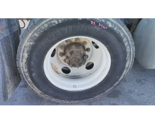 HUB PILOTED - STEEL 22.5 X 8.25 WHEEL