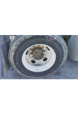 HUB PILOTED - STEEL 22.5 X 8.25 WHEEL