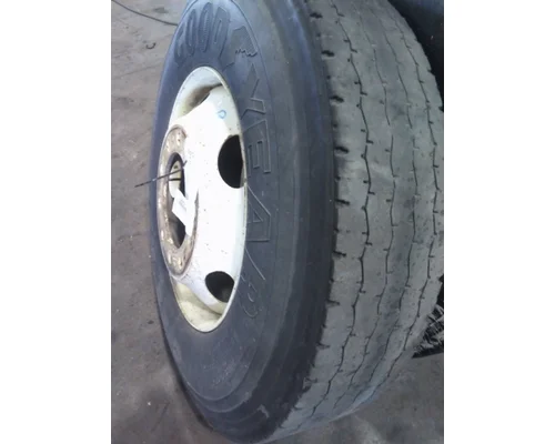 HUB PILOTED - STEEL 22.5 X 8.25 WHEEL