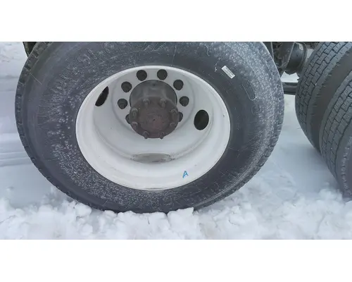 HUB PILOTED - STEEL 22.5 X 8.25 WHEEL