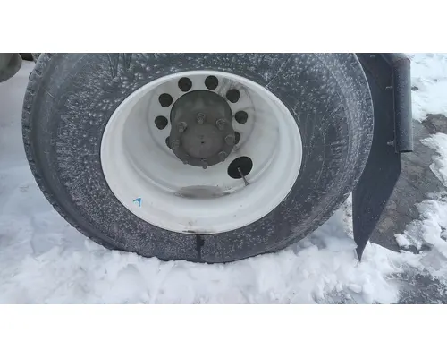 HUB PILOTED - STEEL 22.5 X 8.25 WHEEL