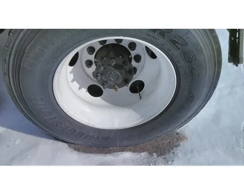 HUB PILOTED - STEEL 22.5 X 8.25 WHEEL