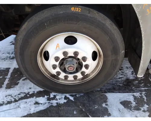 HUB PILOTED - STEEL 22.5 X 8.25 WHEEL