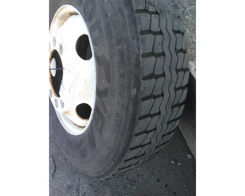 HUB PILOTED - STEEL 22.5 X 8.25 WHEEL