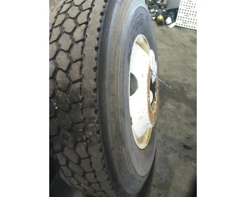 HUB PILOTED - STEEL 22.5 X 8.25 WHEEL