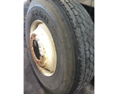 HUB PILOTED - STEEL 22.5 X 8.25 WHEEL