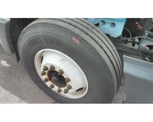 HUB PILOTED - STEEL 22.5 X 8.25 WHEEL