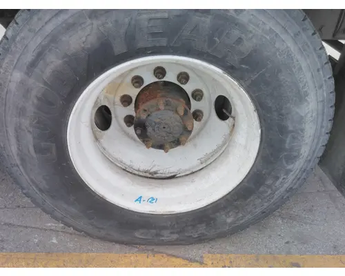 HUB PILOTED - STEEL 22.5 X 8.25 WHEEL