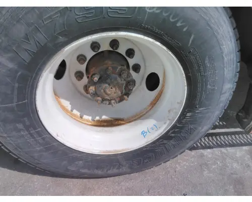 HUB PILOTED - STEEL 22.5 X 8.25 WHEEL