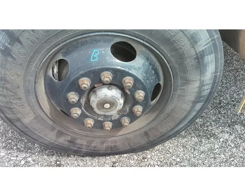 HUB PILOTED - STEEL 22.5 X 8.25 WHEEL