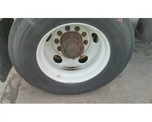 HUB PILOTED - STEEL 22.5 X 8.25 WHEEL