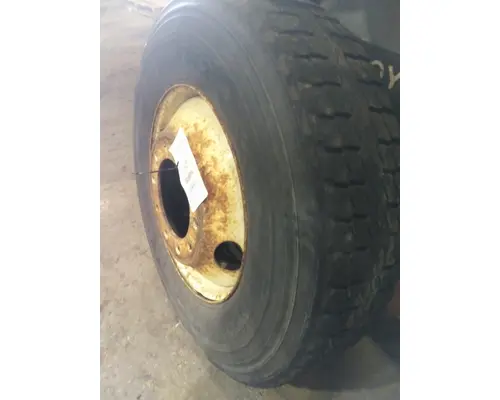 HUB PILOTED - STEEL 22.5 X 8.25 WHEEL
