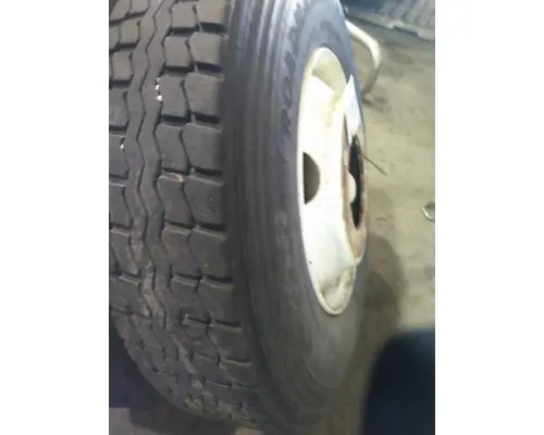 HUB PILOTED - STEEL 22.5 X 8.25 WHEEL