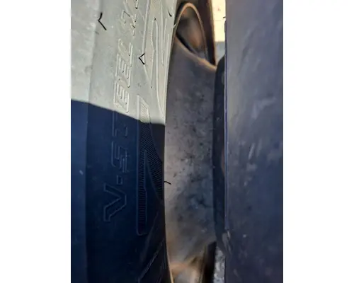 HUB PILOTED - STEEL 22.5 X 9.00 WHEEL