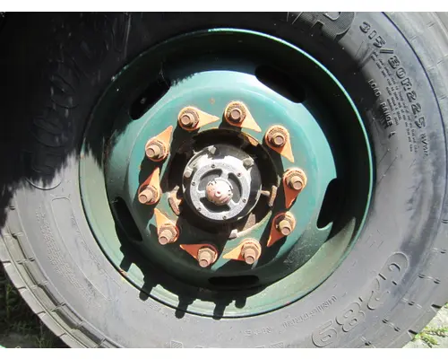 HUB PILOTED - STEEL 22.5 X 9.00 WHEEL