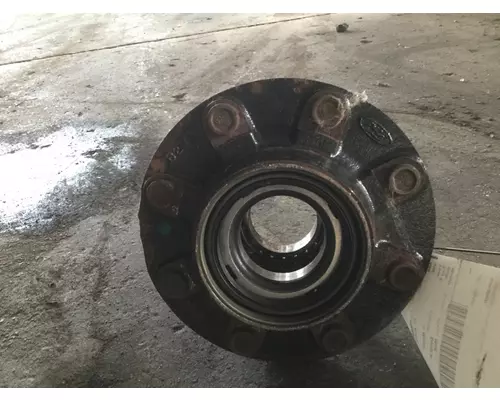HUB PILOTED - STEEL 8 LUG HUB