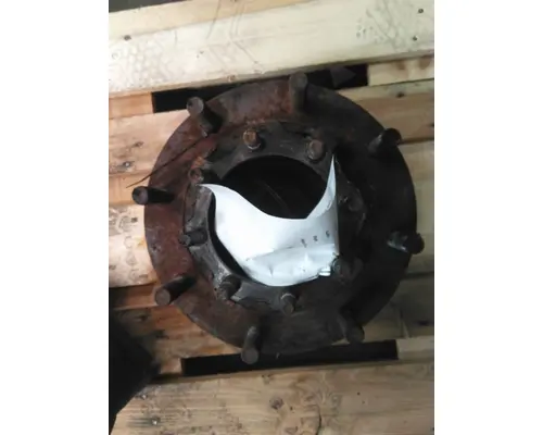 HUB PILOTED - STEEL 8 LUG HUB
