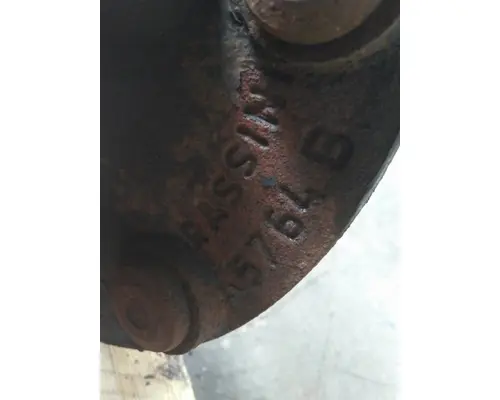 HUB PILOTED - STEEL 8 LUG HUB