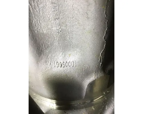 HUB PILOTED - STEEL 8 LUG Hub