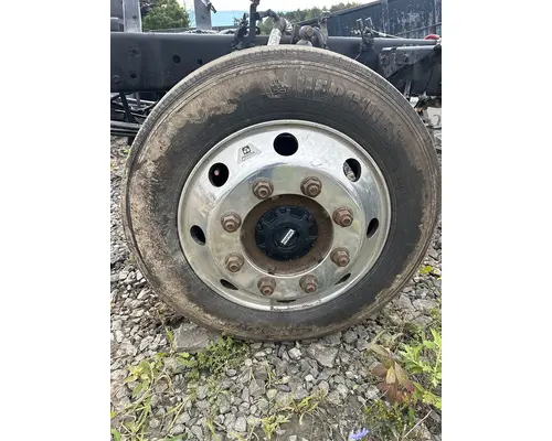 HUB PILOT 19.5 X 7.5 Wheel