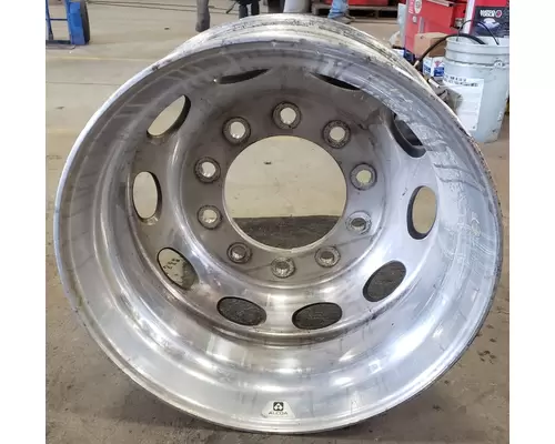 HUB PILOT 22.5 X 8.25 Wheel