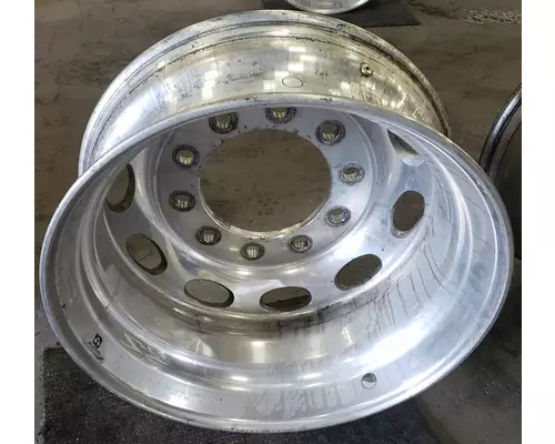 HUB PILOT 22.5 X 8.25 Wheel