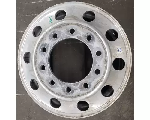 HUB PILOT 22.5 X 8.25 Wheel