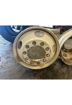 HUB PILOT 22.5 X 8.25 Wheel